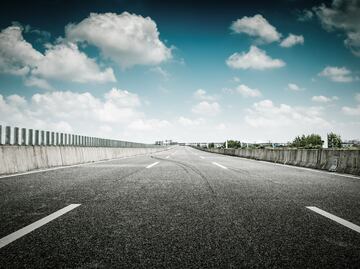 ¿Cuál es la carretera más larga del mundo sin curvas?