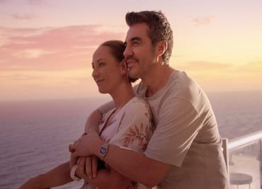 Consuelo Duval y Adrián Uribe conquistan la taquilla mexicana con "Infelices para siempre"