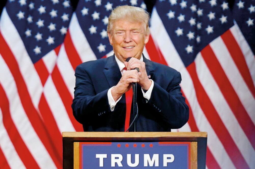 Donald Trump, aspirante republicano a la presidencia de EU, ha amenazado con la construcción de un muro en la frontera y sacar a su país del TLCAN (JIM URQUHART. ARCHIVO REUTERS)