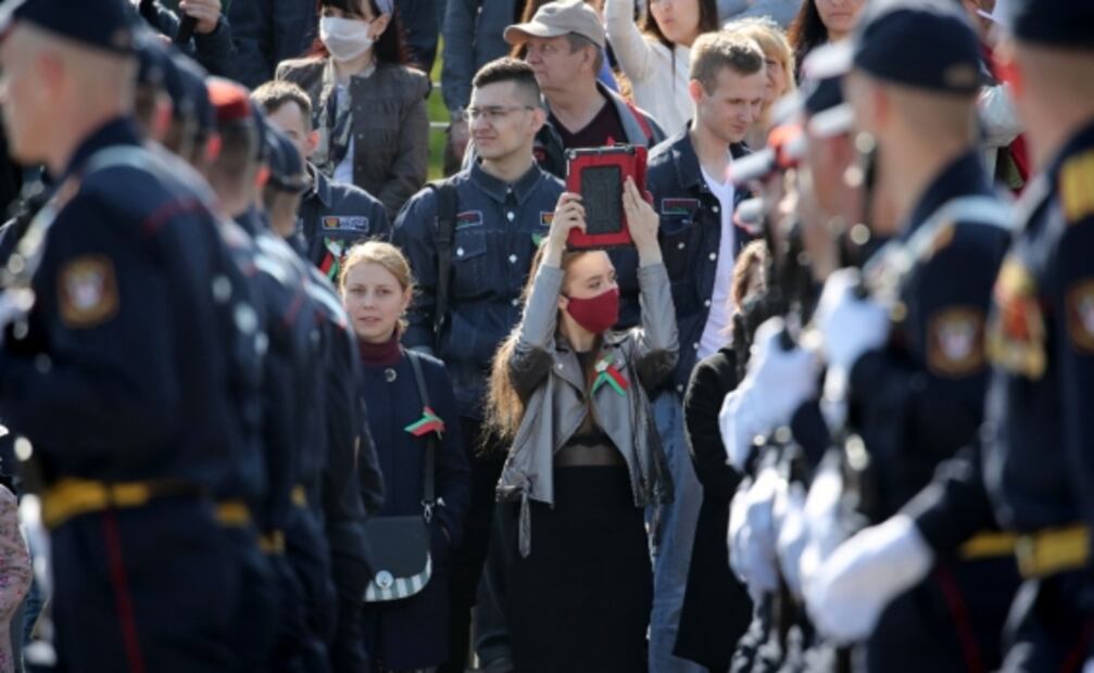 Pese a Covid-19, Rusia celebra con desfile la derrota de las tropas nazi de 1945