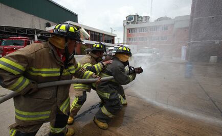 Incendio en mercado afecta 12 locales en Yucatán