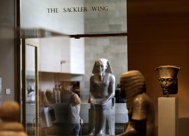 Met retira nombre de uno de sus mayores donantes por contribuir en la epidemia de opioides