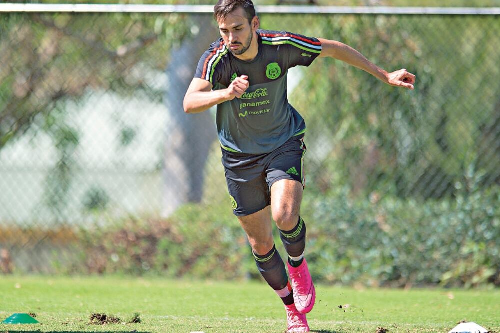 Raúl López señaló que enfrentarán al rival como si fuera el más difícil (ERNESTO PÉREZ M. IMAGO7)