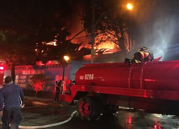 Se registra incendio en una fábrica de la Colonia Anáhuac