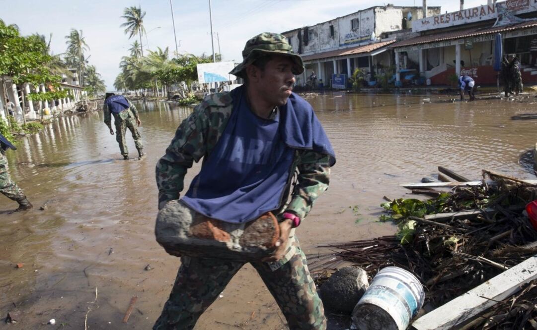 Despliega Marina casi 6 mil elementos en zona de impacto