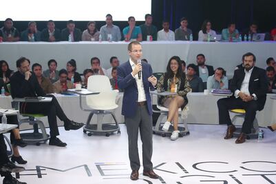 Ricardo Anaya va por una nueva reforma en telecomm