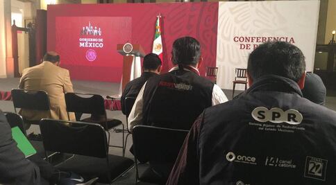 “Susana Distancia” llega a la mañanera de AMLO