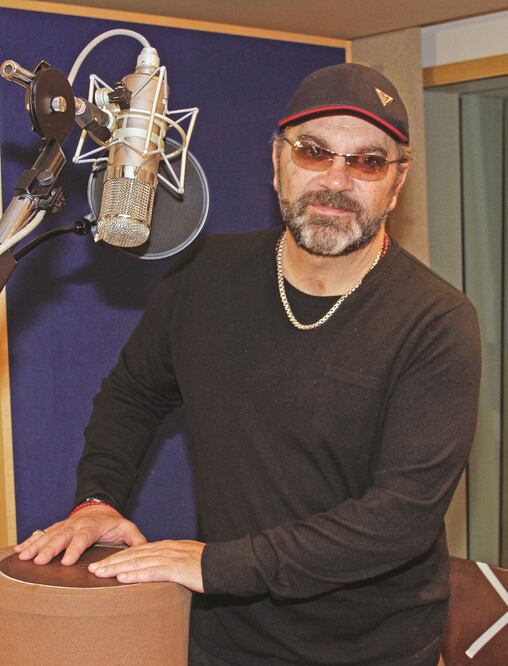 El cantante colabora en el nuevo disco de la Sonora Santanera (ARCHIVO EL UNIVERSAL)