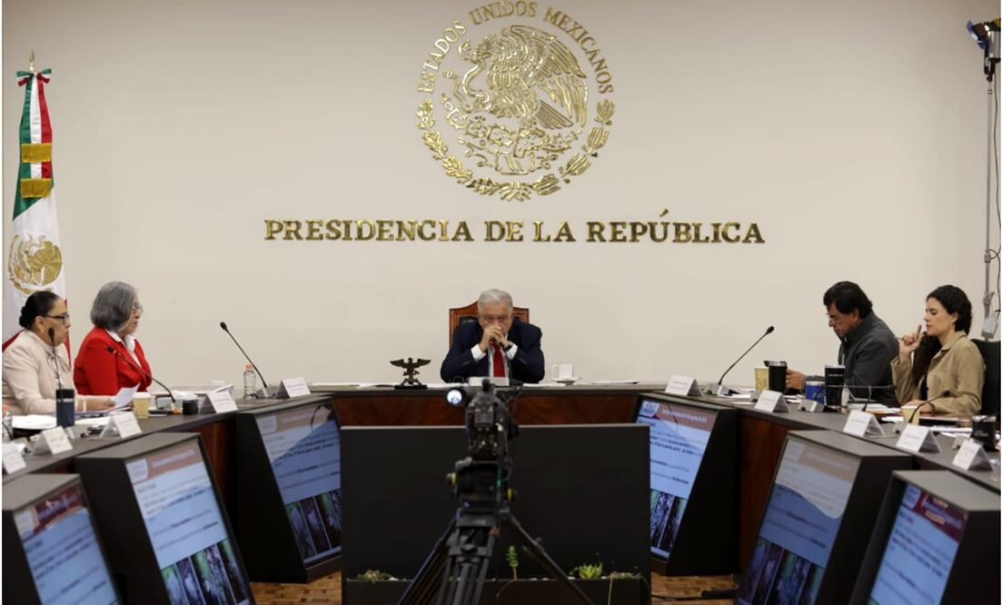Luisa María Alcalde durante la reunión de Seguridad en Palacio Nacional. Foto: Carlos Mejía/EL UNIVERSAL