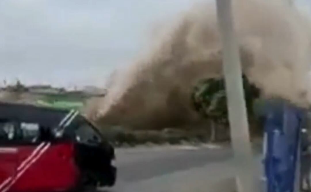Fuga de agua provoca explosión de tubería en Tijuana (09/09/2025).Foto: Captura de pantalla