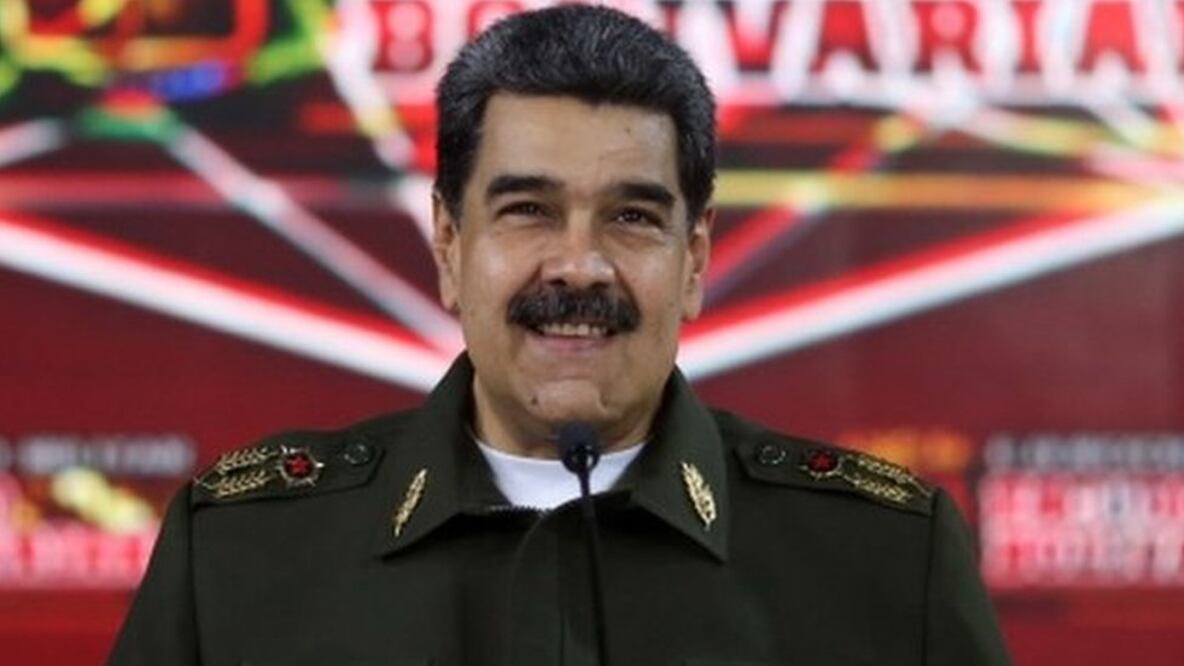 El lunes pasado, Maduro usó por primera vez el uniforme de comandante en jefe. Foto: AFP