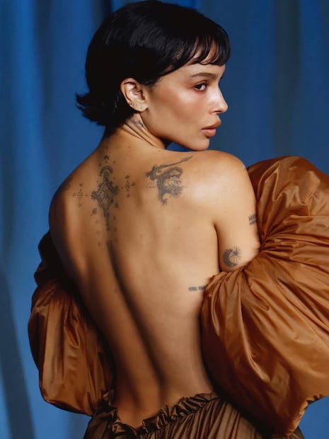 Corte bixie de Zoe Kravitz que se combinan las capas suaves del pixie y la caída característica del bob recto. Foto: Instagram @zoeisabellakravitz