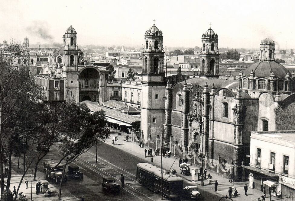 Santa Veracruz, la plaza capitalina que sobrevive tras cinco siglos