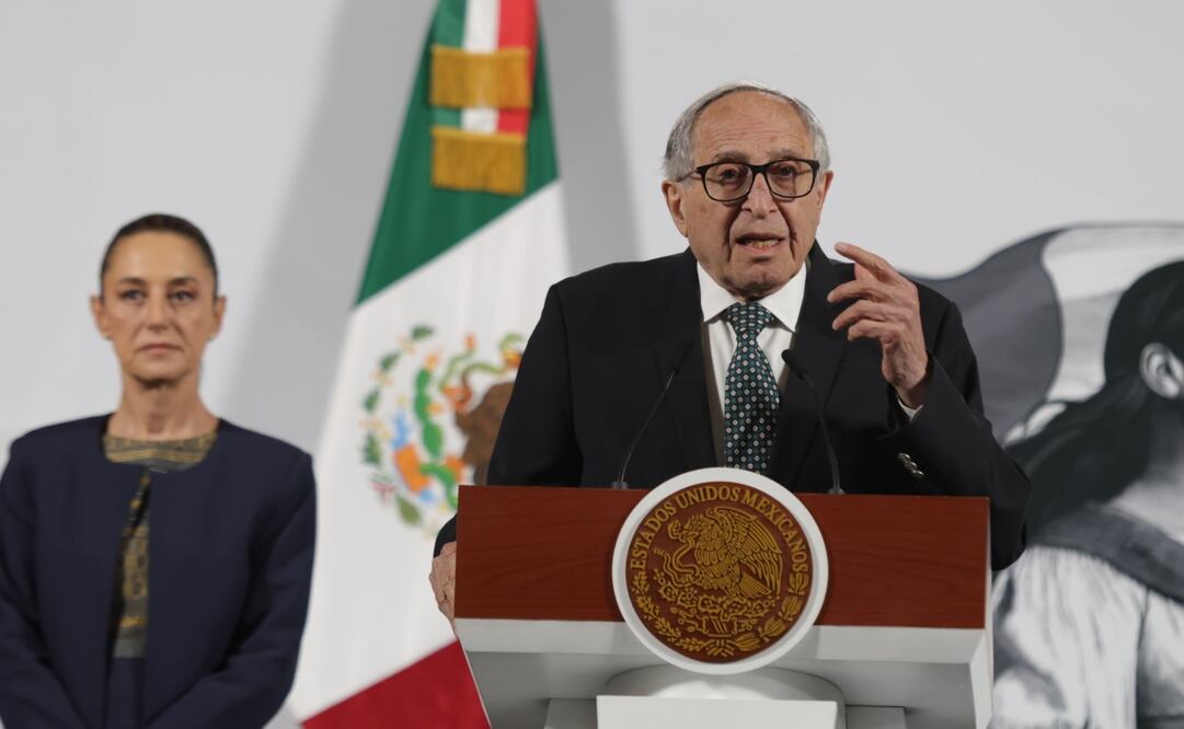 David Kershenobich, secretario de Salud, en la conferencia de Claudia Sheinbaum el 18 de marzo de 2025. Foto: Carlos Mejía/EL UNIVERSAL