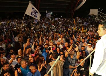 Critica Carlos Joaquín candidatura única del PRI en Q. Roo