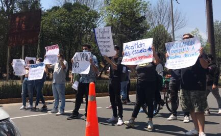Estudiantes de FES Acatlán bloquean calles; ratifican paro de labores 