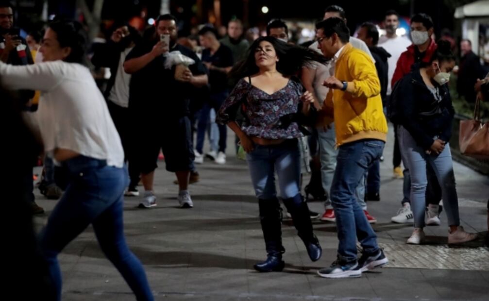 ¿Eres fiestero? Esto podrías pagar de multa en CDMX si haces reuniones en tu departamento en pandemia