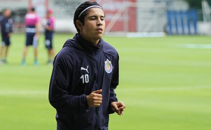 'Chofis' López, el ausente en la práctica de Chivas