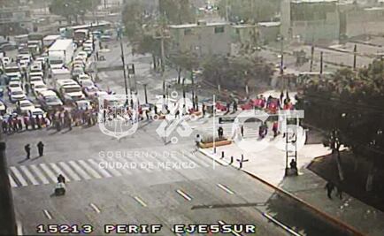 Reportan riña entre manifestantes y comerciantes en Iztapalapa