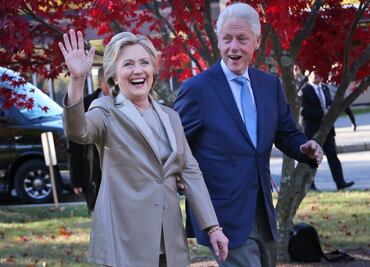 Renuevan pesquisas sobre donaciones hechas a la Fundación Clinton