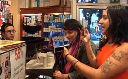 VIDEO: Mujer trans reaparece y protagoniza nuevo escándalo, ahora en Sanborns