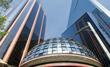 Bolsa Mexicana de Valores registra su mayor alza para septiembre en 20 años