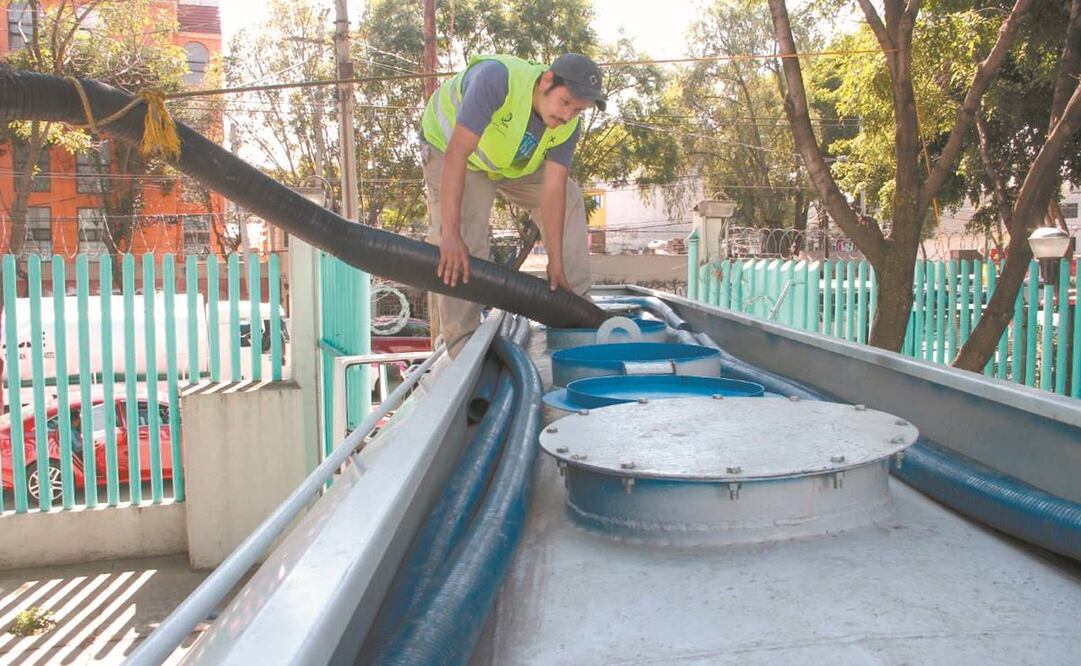 Ante la sequía, las autoridades implementan acciones para garantizar el agua. Foto: Archivo/ El Universal.