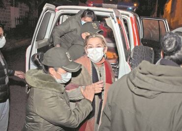 Amplían la detención preventiva de Jeanine Áñez