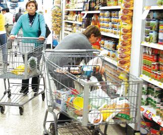 Consumo privado en México se debilita durante julio y agosto: Inegi