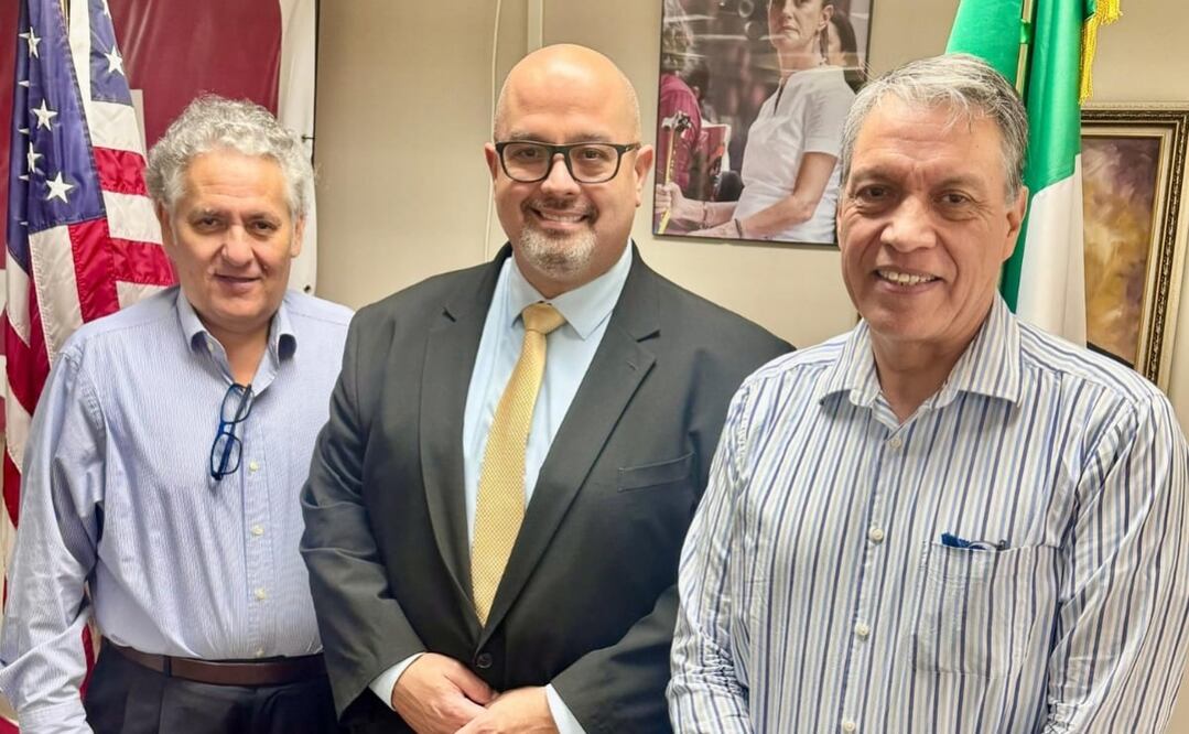 Reunión del Cónsul de México en Orlando y el supervisor de ICE. Foto: Especial