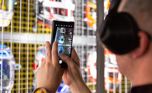 La tecnología y los datos redefinen cómo los fans descubren, compran y viven eventos deportivos. Foto: Fever