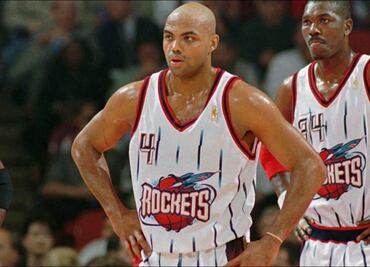 Charles Barkley: "Venderé mi trofeo de MVP para construir casas"