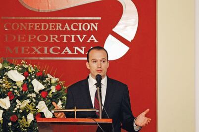 Todorov pierde cargo en el COM