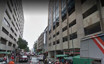 Hombre cayó de estacionamiento durante sismo