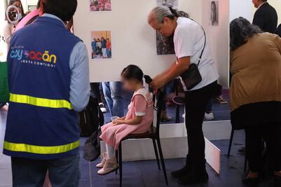 Se entregan pelucas oncológicas y atención gratuita a más de 100 mujeres en Coyoacán 