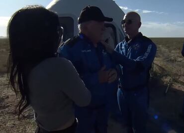 "Estoy abrumado": William Shatner se convierte en el primer actor estadounidense en ir al espacio