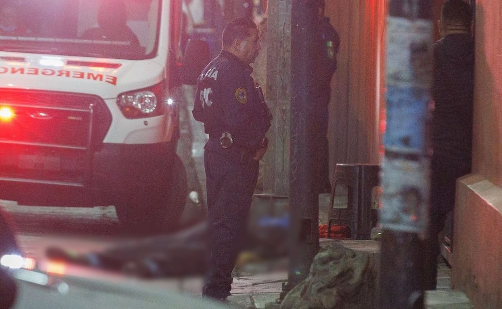 De acuerdo con los primeros reportes, tras recibir los impactos de bala, la víctima aún intentó pedir ayuda mediante un botón de auxilio del C5. | Foto: Osmar Alvarado | El Universal.