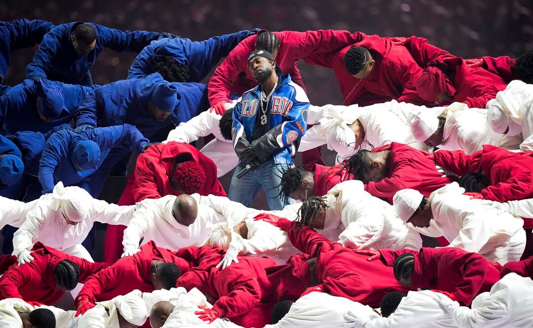 Kendrick Lamar actúa durante el espectáculo de medio tiempo del Super Bowl 59 de la NFL entre los Chiefs de Kansas City y los Eagles de Filadelfia. Foto: AP
