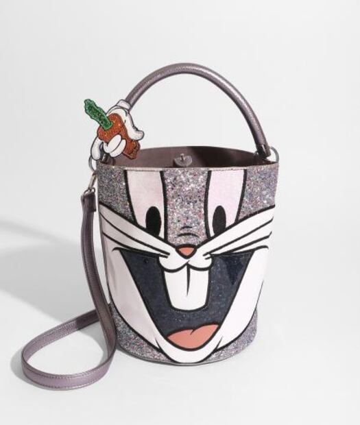  Justo en la infancia: lanzan colección de bolsas de Looney Tunes