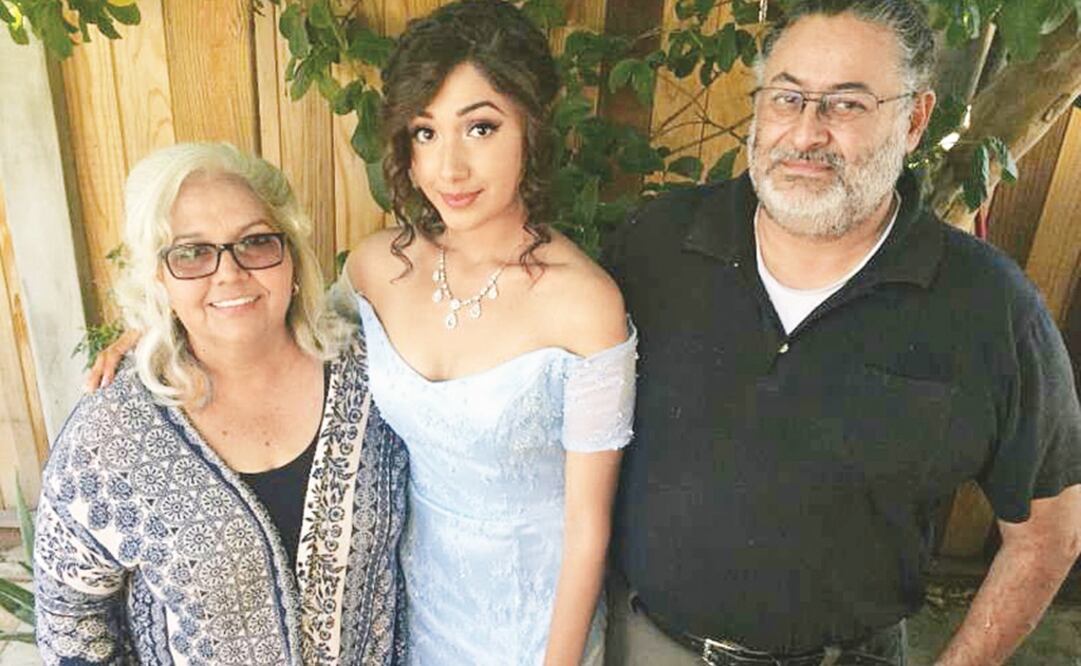 Alida Guzmán de Saldívar vivió como indocumentada durante casi 30 años en Estados Unidos, pero por haber cruzado la frontera con tres de sus cinco hijos le negaron la visa de residencia. Foto: CORTESÍA