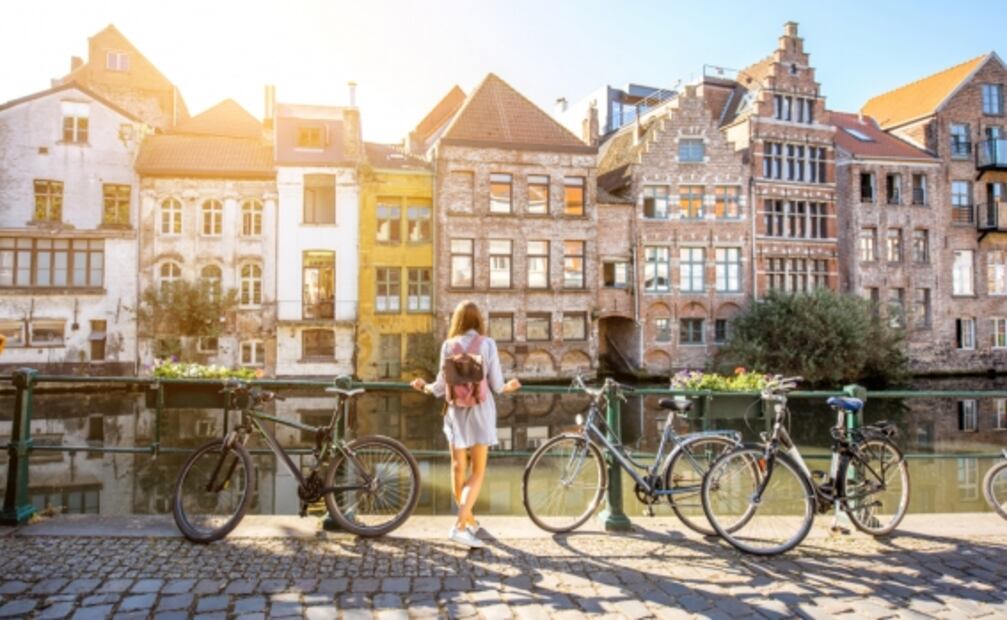 Ofrecen viajes gratis a Europa y Asia