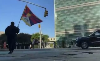 Muere un hombre tras prenderse fuego frente a sede de la ONU en Nueva York; fue en protesta por situación en el Tíbet