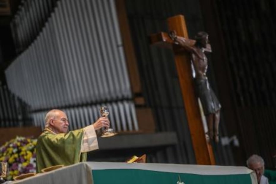 Anuncia Aguiar Retes a nuevo vicario general de su arquidiócesis