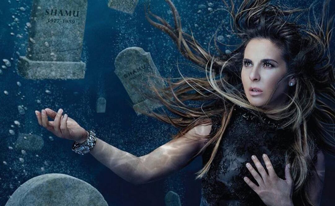 A través de un video, Kate Lamenta que en los parques acuáticos están obligadas a nadar en círculos dentro de pequeños estanques llenos de agua tratada químicamente. (FOTO: PETA)