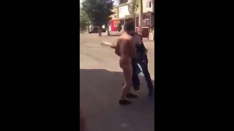Video. Hombres armados desnudan y golpean a jóvenes en Culiacán