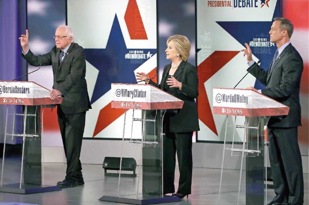 Retraso. El debate inició con un minuto de silencio por las víctimas de los atentados en París