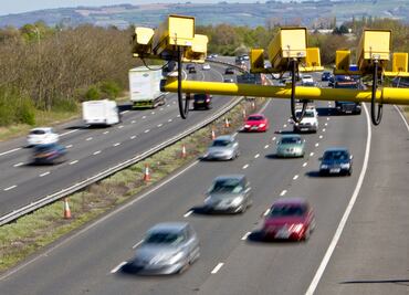 ¿De cuánto es la multa por rebasar el límite de velocidad en CDMX?