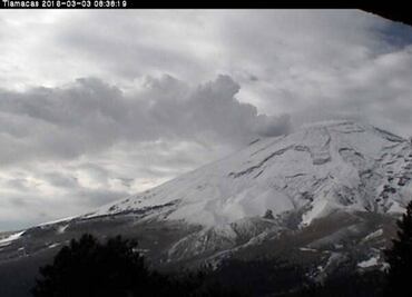 Popocatépetl volcano spews 127 low-intensity exhalations