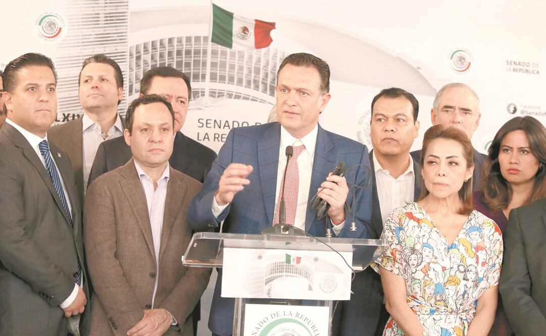 Senadores panistas consideran que ni la SFP ni la FGR han sido profesionales al investigar a los acusados. Foto: ARCHIVO EL UNIVERSAL