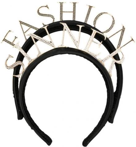 Peinados con diademas para lucir espectacular durante las fiestas decembrinas